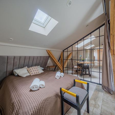 Golden Rooftop Apartment-Oldtown Wroclaw Bagian luar foto