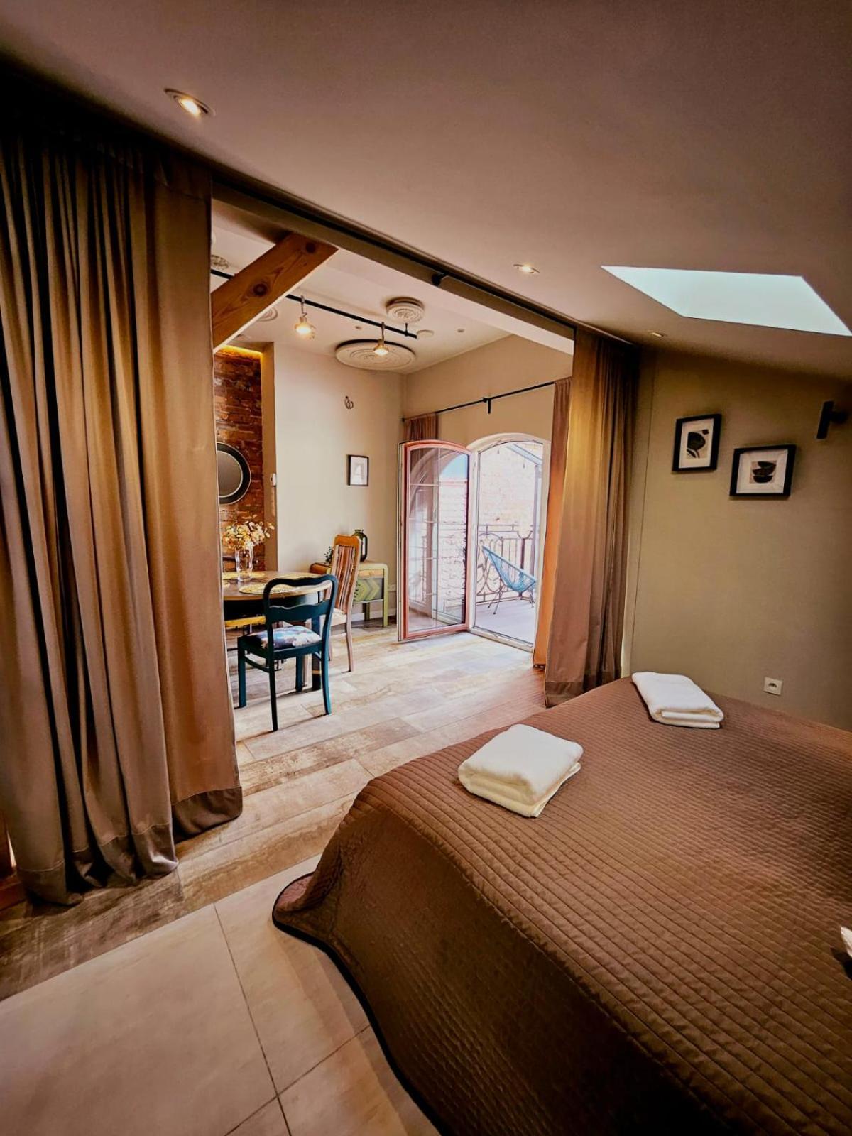 Golden Rooftop Apartment-Oldtown Wroclaw Bagian luar foto
